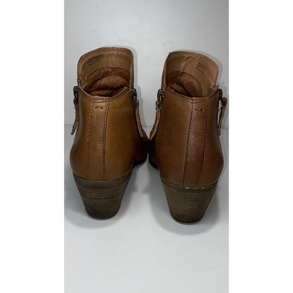 FRYE Judith Cognac Leather Zip Block Heels Ankle Booties - Picture 6 of 16
